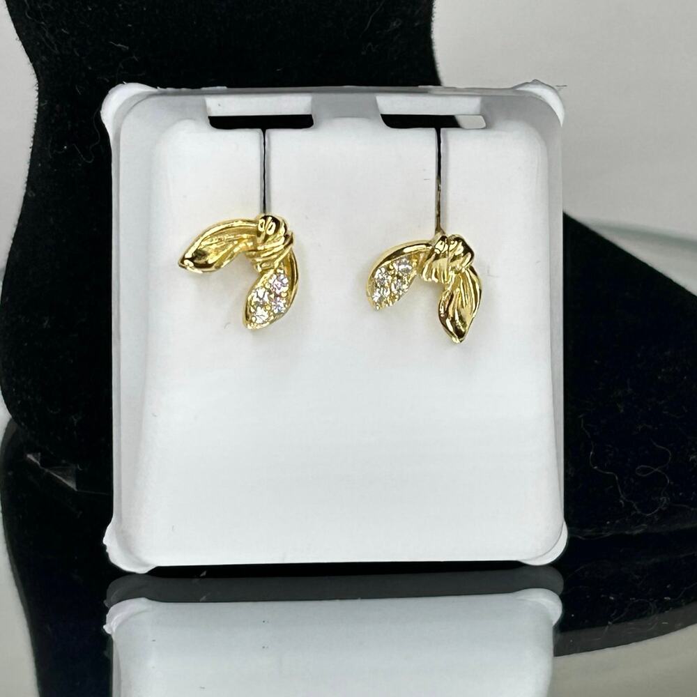 Genuine MOISSANITE EARRINGs‎ with gold plated studs. Tie, bow shaped